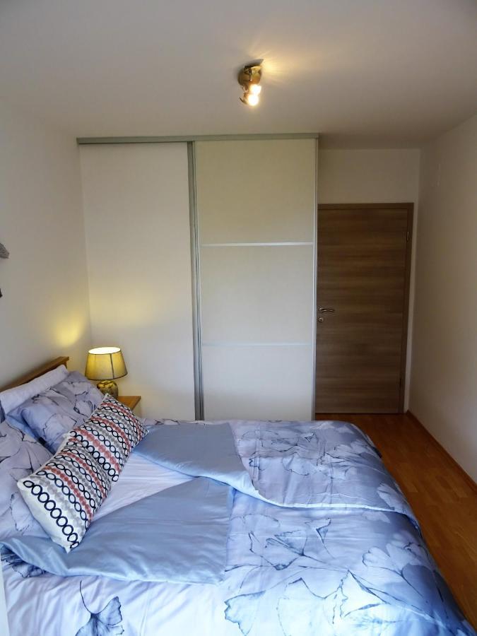 Apartments Topic 닌 외부 사진