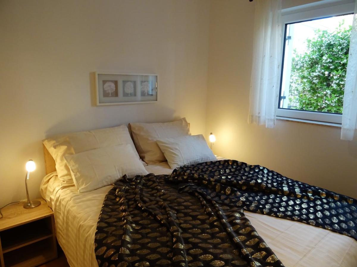 Apartments Topic 닌 외부 사진